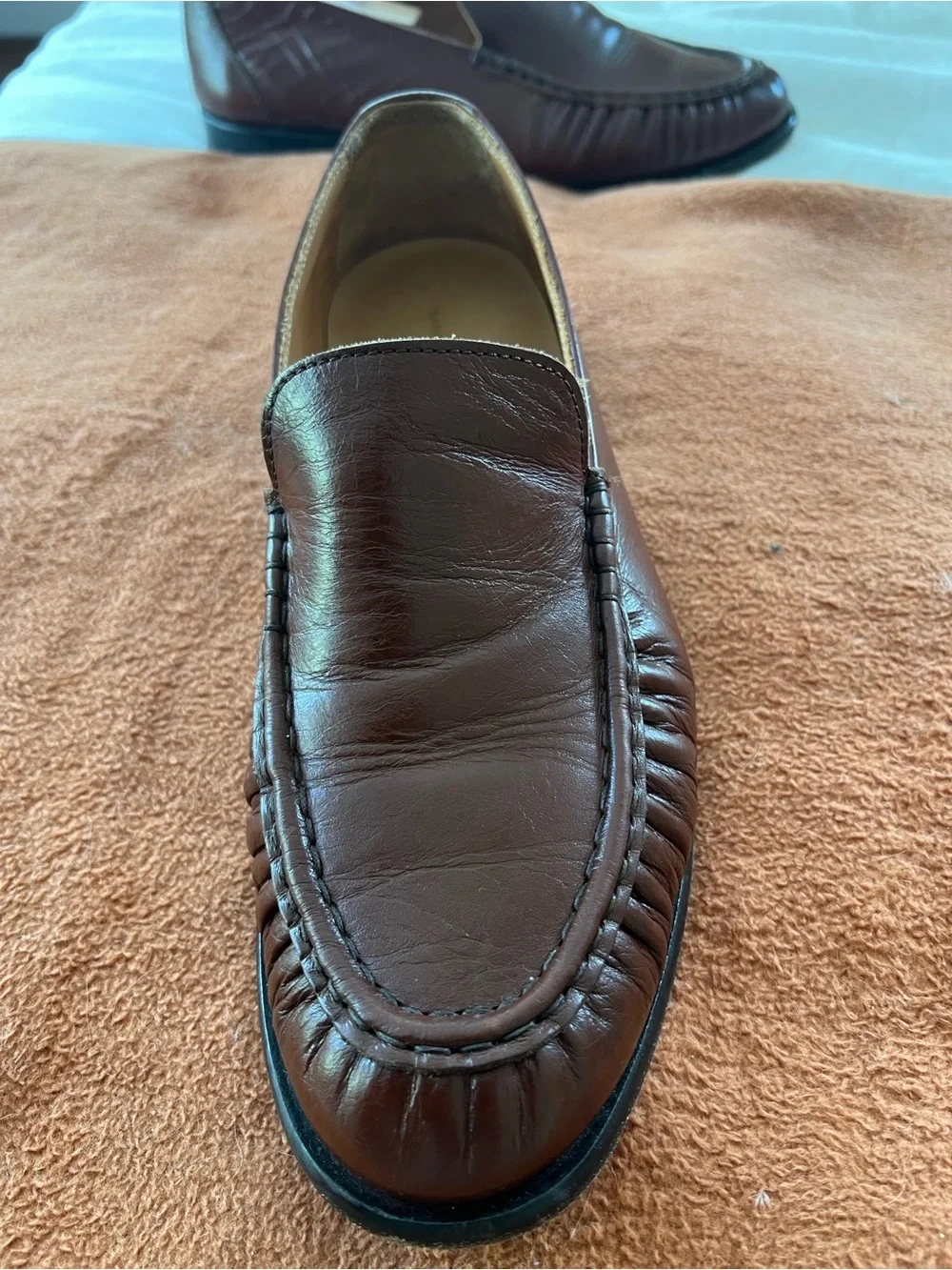 Banana Republic Men's Brown Leather Moc-Toe Slip-On Loafers